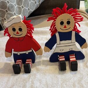 Vintage Raggedy Ann and Andy shelf sitters